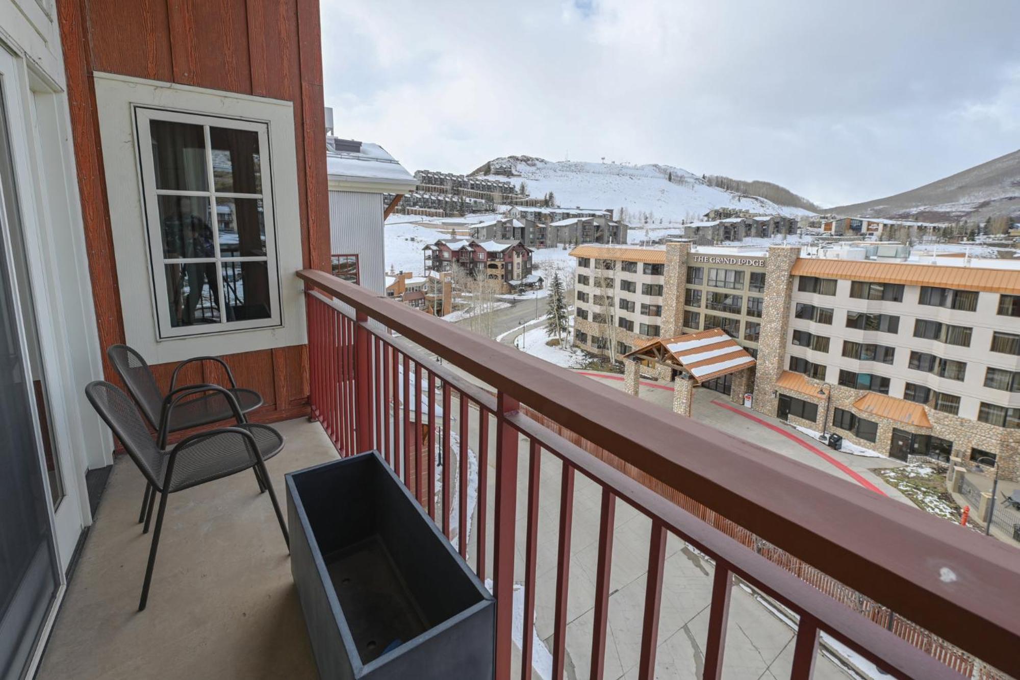 The Lodge At Mountaineer Square Mount Crested Butte Exterior photo